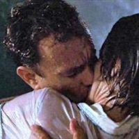 5 best rainy kisses in the movies